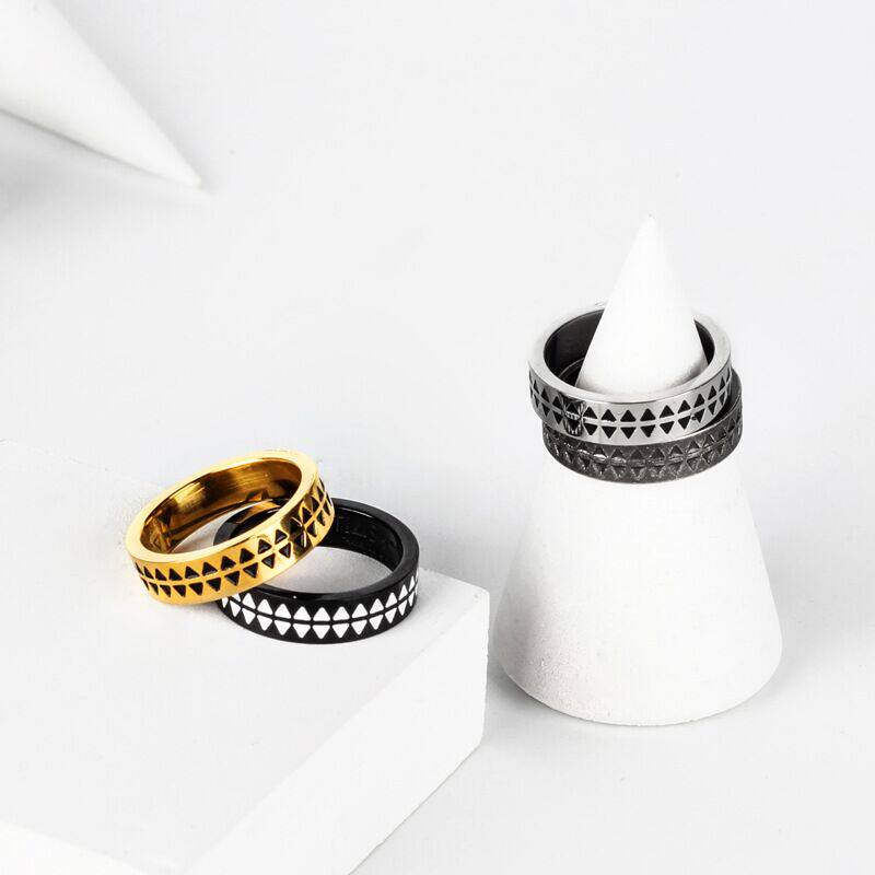 undercover giz日本高桥盾蚀刻锯齿纹身图腾男女对戒戒指潮牌首饰