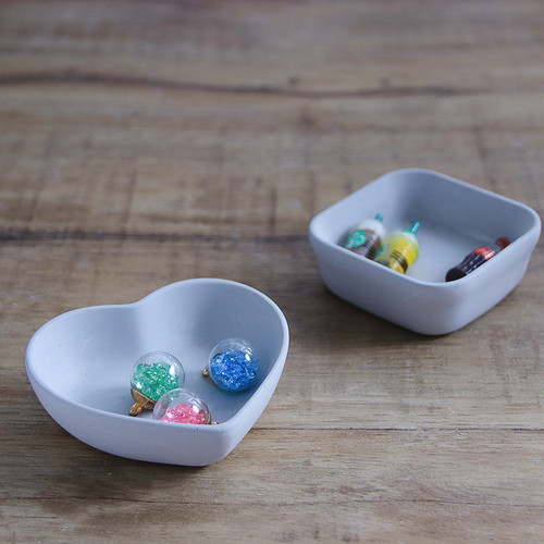 爱心形正方形硅胶碟子摆件石膏水晶滴胶容器模具混凝土水泥模具