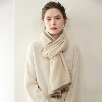 ZX10171女士100%山羊绒针织围巾:极简风秋冬穿搭的温暖质感担当