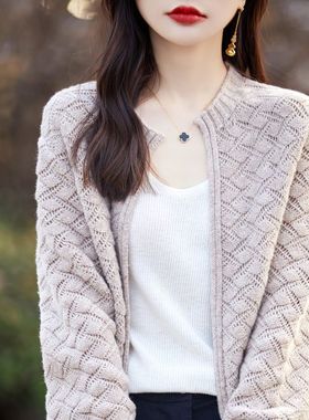 圆领菱形扭花100%纯羊毛开衫女镂空提花长袖外套宽松MT8183