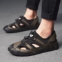 Dép nam 2019 mới trẻ trung chống trượt thời trang Baotou thời trang giản dị thoáng khí mềm mại phiên bản Hàn Quốc của giày đi biển ngoài trời - Giày thể thao / sandles dép sandal