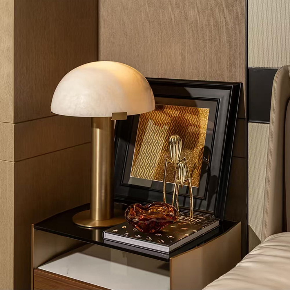 现代简约台灯装饰画组合