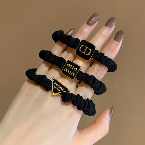 高级感字母黑色头绳小肠发圈女扎头发橡皮筋发绳气质简约头绳头饰