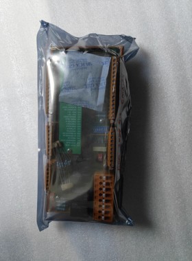 控制器 CMA135 24VDC ABB DPP 3.2kW 4.5 V2