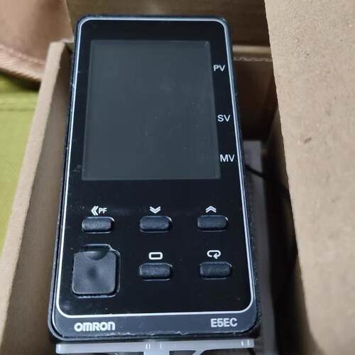 E5EC-RX4ASM-000 omron欧姆龙 温度控制器