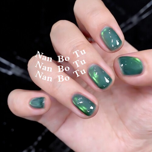 纯手工纯色穿戴甲短款复古绿宝石玻璃珠猫眼夏日简约显白美甲贴片