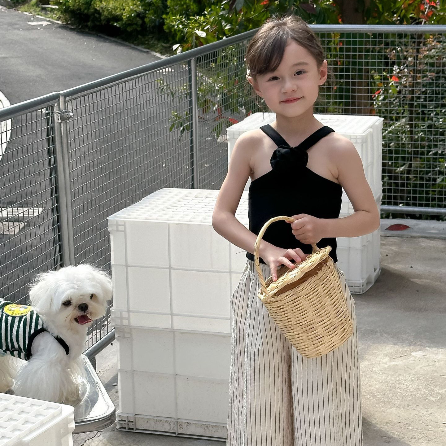 韩系女童夏新款洋气立体花朵挂脖吊带中大童女甜酷无袖t恤背心ins