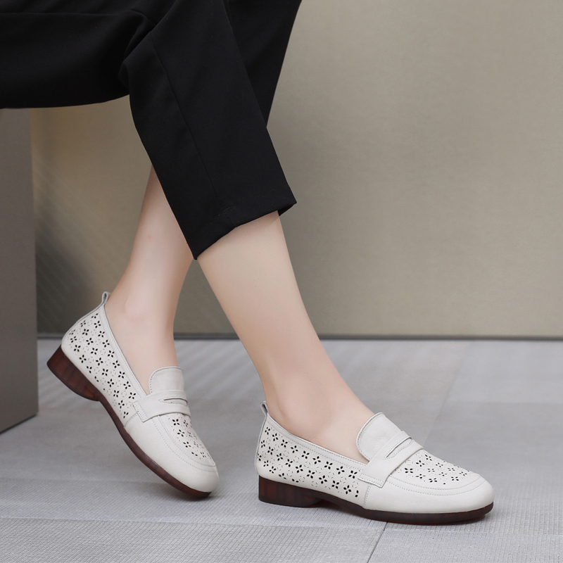 软底舒适真皮凉鞋妈妈鞋