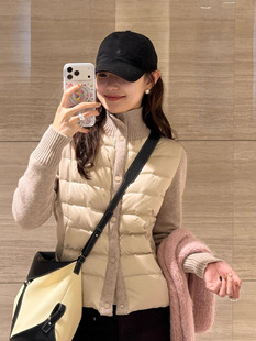 95白鸭绒羊毛针织拼接羽绒服2026秋冬新款女士针织拼接羽绒服外套