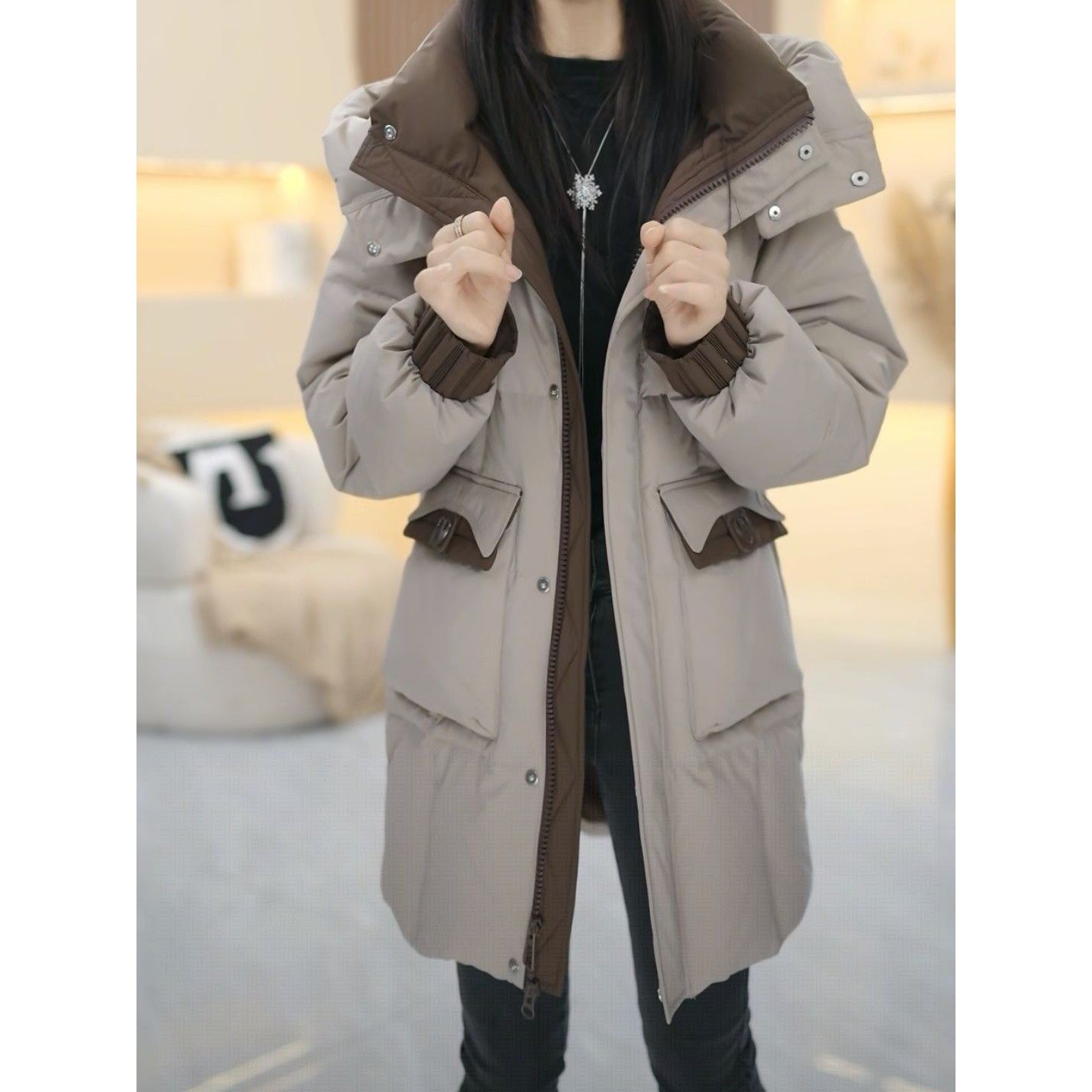 高级巨好看鸭绒羽绒服2025冬季新款连帽宽松百搭休闲中长款外套