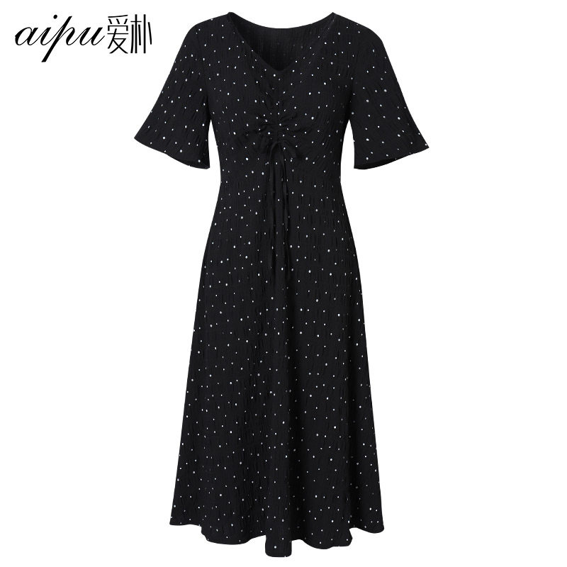 爱朴大码女装2020年新款胖mm连衣裙显瘦遮肉胖妹妹波点裙子中长款