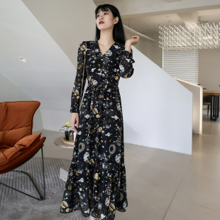 春夏2022新款 显瘦到脚踝女裙 超长及踝连衣裙超仙碎花雪纺V领长袖