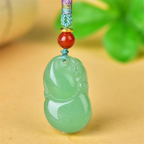 天然绿东陵玉葫芦吊坠