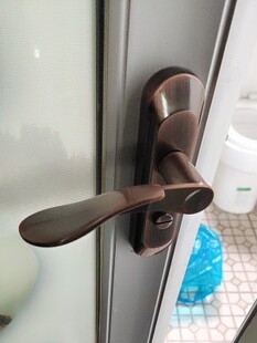卫生间门锁 厕所洗手间厨房门斜弧凹面110/130MM孔距执手锁具配件