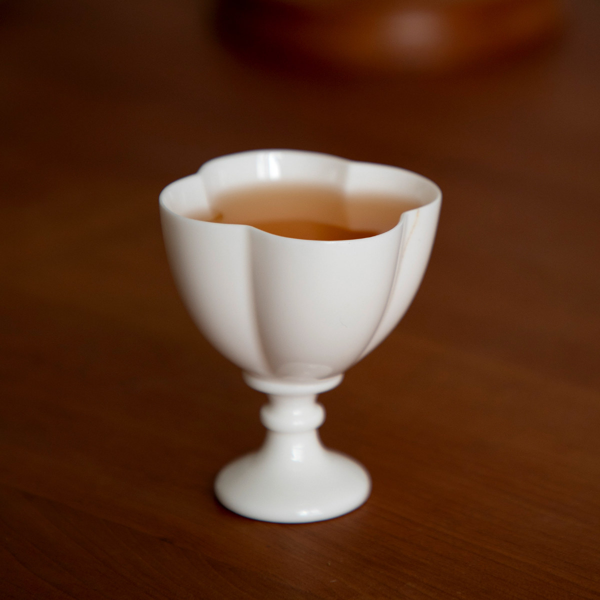 出口品质 景德镇纯色瓷泥精致手工清酒酒具酒杯酒壶 白酒杯烈酒杯