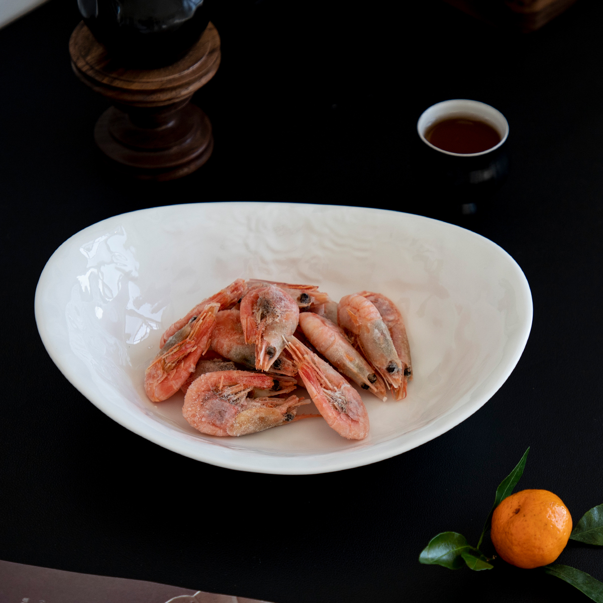 三宅家食器 中式高温瓷骨瓷浅浮雕复古风不规则手捏椭圆盘餐盘子