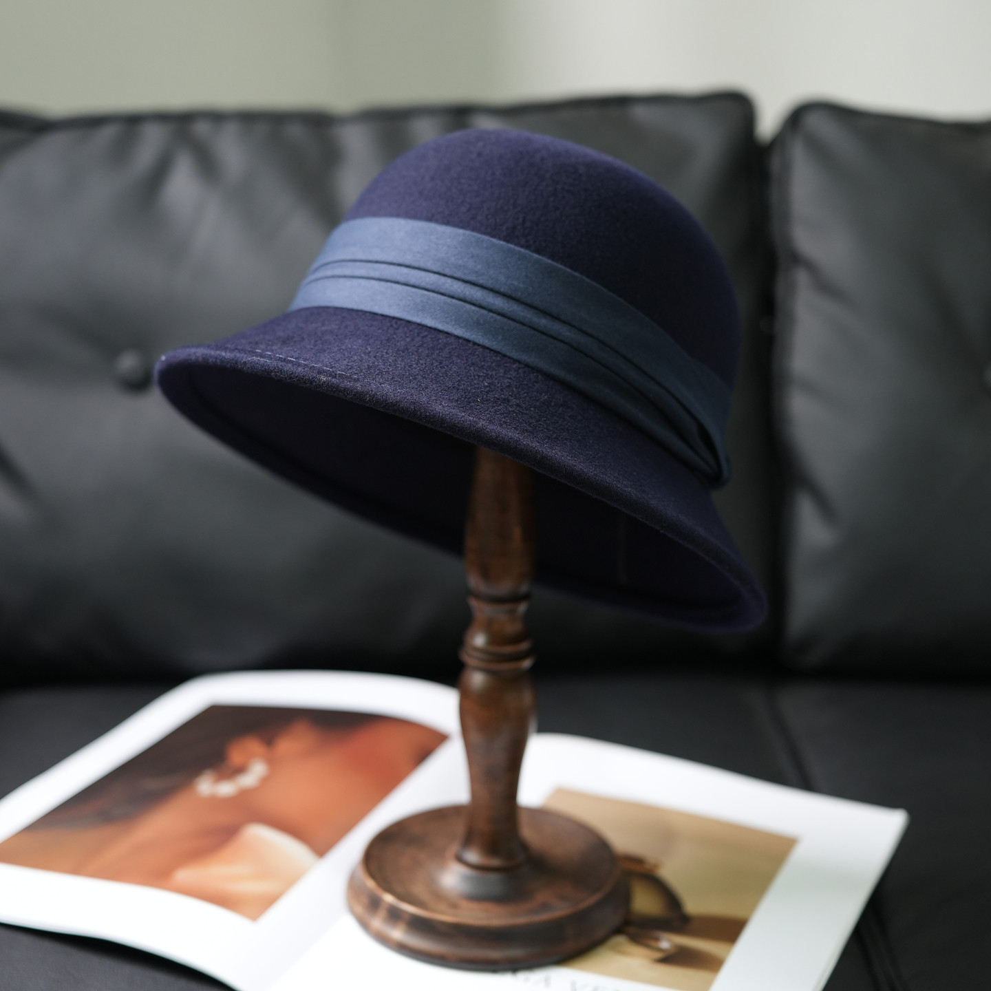 赫本风显白藏蓝色羊毛呢盆帽女秋冬百搭钟型渔夫帽时尚保暖小礼帽,服饰配件/皮带/帽子/围巾,帽子,淘宝优惠券,粉丝福利购,淘宝优惠卷