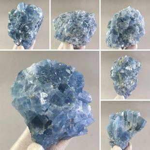 天然蓝色方解石原石矿物晶体橄榄石共生儿童学生地质科普教学标本