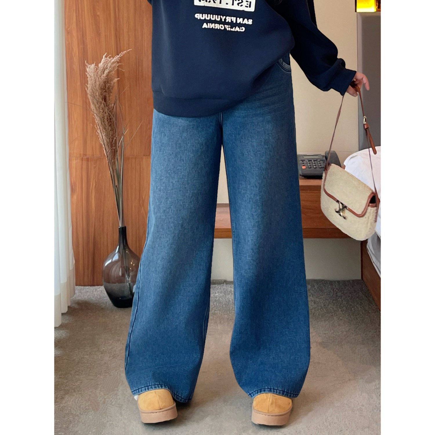 梵朵大码女装16760秋冬复古高腰遮胯加绒牛仔裤梨型身材阔腿裤潮,女装/女士精品,大码裤装,淘宝优惠券,粉丝福利购,淘宝优惠卷