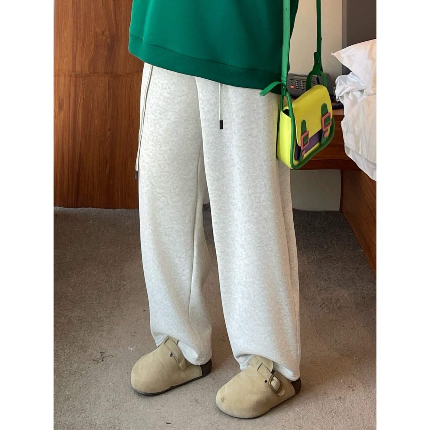 梵朵大码女装14175冬季休闲加绒运动裤胖MM显瘦松紧腰阔腿卫裤潮,女装/女士精品,大码裤装,淘宝优惠券,粉丝福利购,淘宝优惠卷