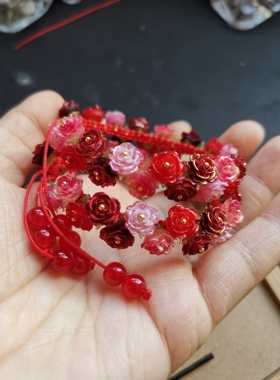 喜庆红色渐变编绳花花手链成品女生礼物仙仙饰品DIY个性真的好看