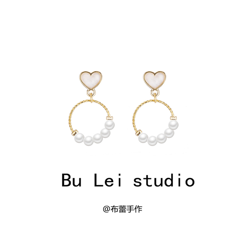 日系小巧可爱风气质螺旋学生耳钉