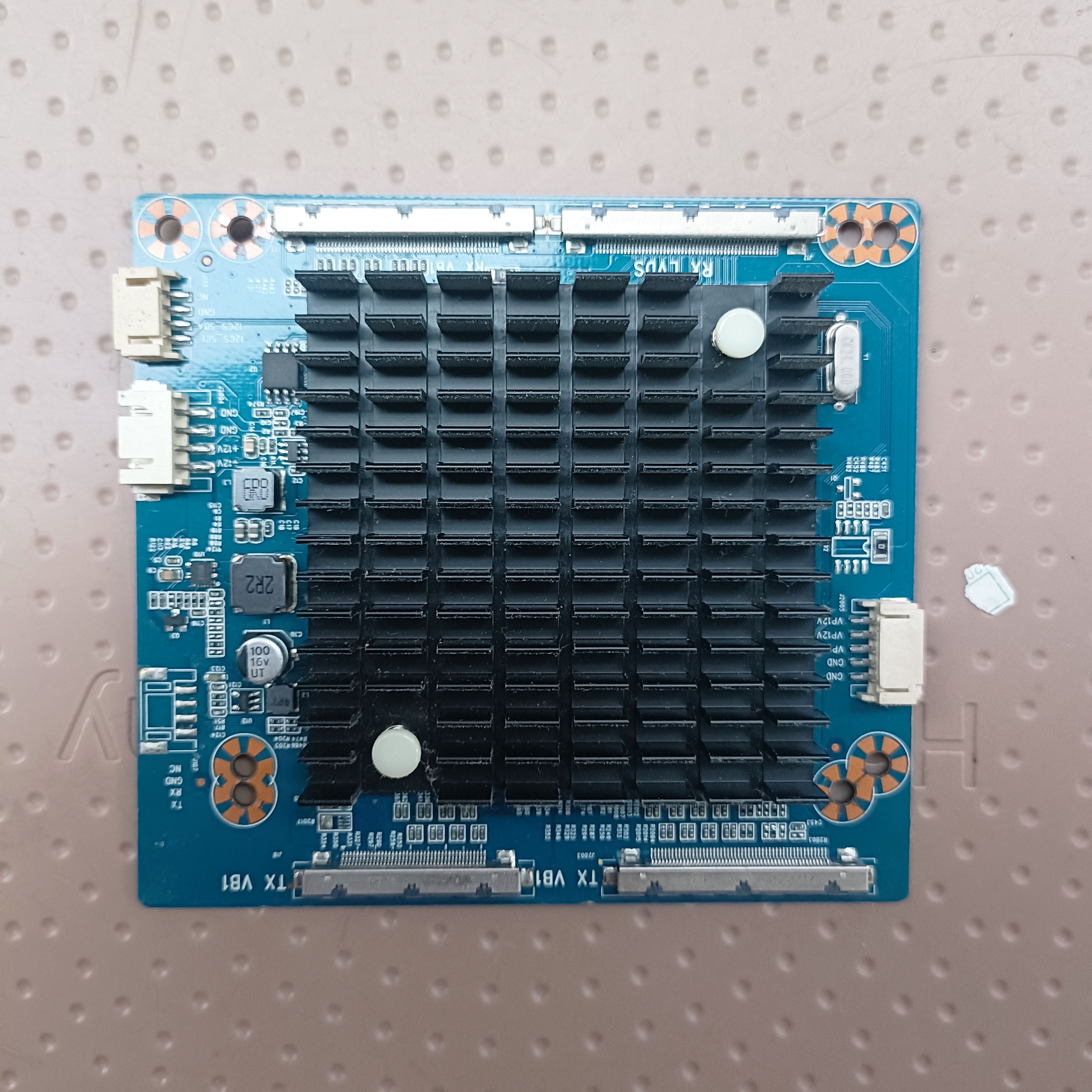 CV6M50L-A 120HZ 4K转2K转接板全新