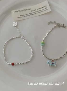 碎银子银饰蓝色小马手链