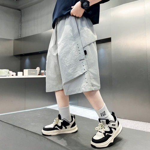 男童工装短裤夏季薄款2026新款儿童夏款速干中裤大童痞帅五分裤潮