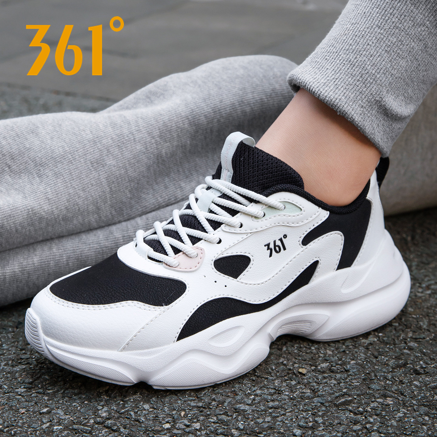 361女鞋皮面休闲运动鞋