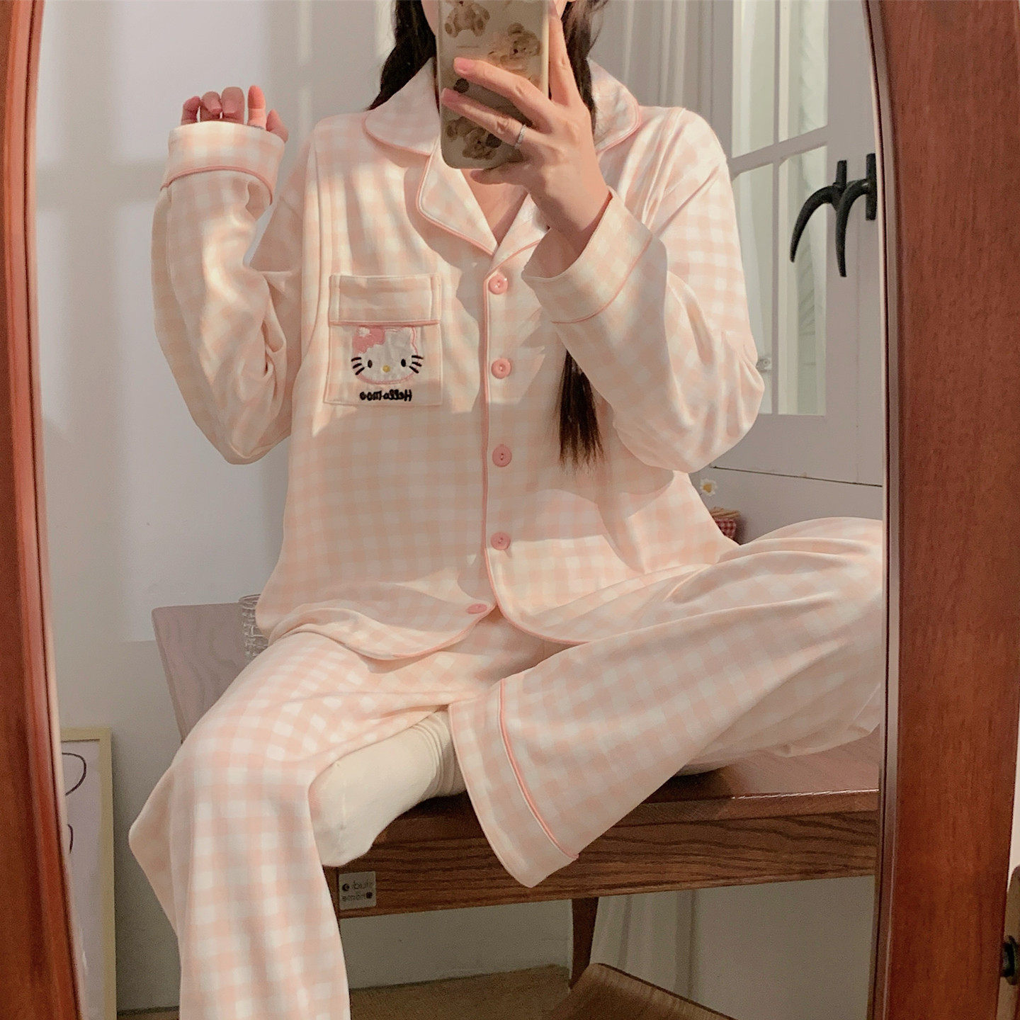 夏薄款2026新款带胸垫月子服纯棉孕妇睡衣女套装格子春秋待产哺乳