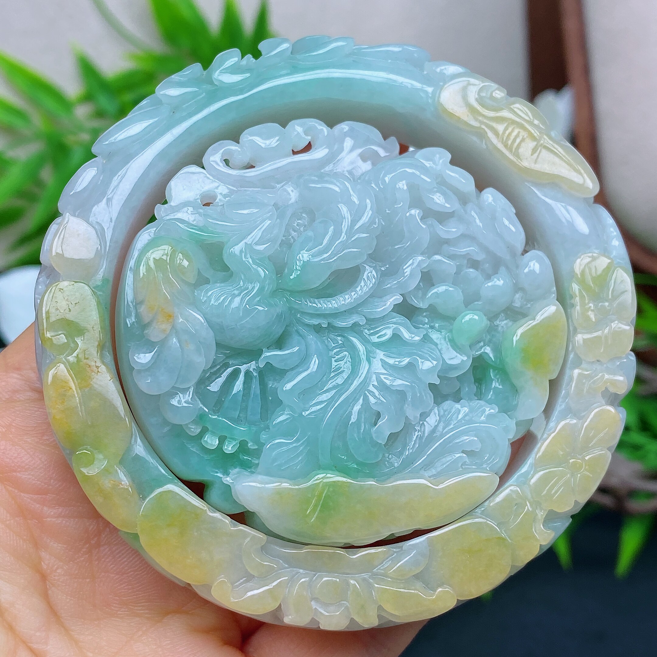 天然缅甸A货精雕黄加绿58.2圈口凤穿牡丹雕花手镯套装