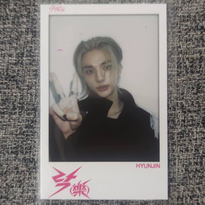 SW4 Spot STRAY KIDS Le -star Maggie Gacha Special Lucky Card