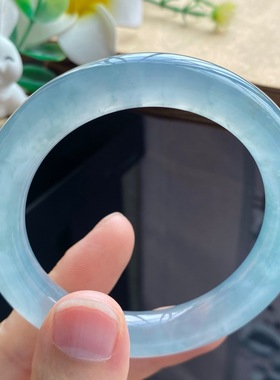 12.16批11915号52.3-10.8-9.7 冰透果冻圆条！整圈都冰冰透透！