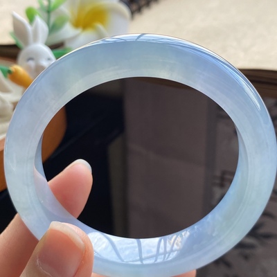 2.8批407号55.5-12.6-8.8 冰蓝紫果冻镯偏蓝的蓝紫色！稀有的色