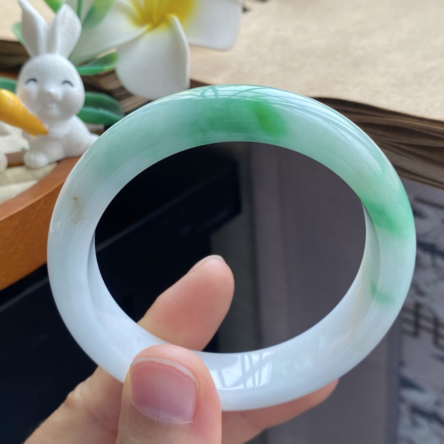 1.25批13573号，53.8-12.9-7.6！白底青！飘青翠阳绿色！