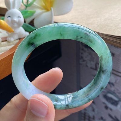 7.26批7340号50.7-12.1-7.5意境满满的飘花镯！晕染渐变开！