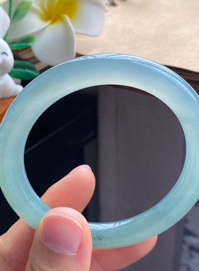 1.26批13593号53.3-8.6冰油青圆条！漂亮动人的青色！