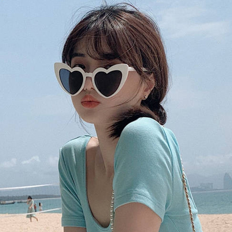 沙滩度假爱心形眼镜女网红拍照搞怪夏季太阳镜海边墨镜凹造型野餐