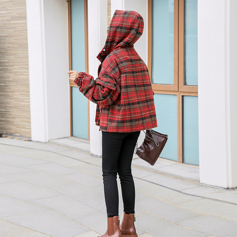 水衣源853A格子毛呢夹棉加厚短款连帽外套