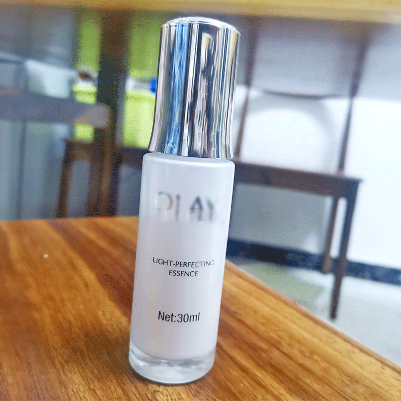 保税区olay玉兰油光感小白瓶30ml淡化面部痘印精华液提亮