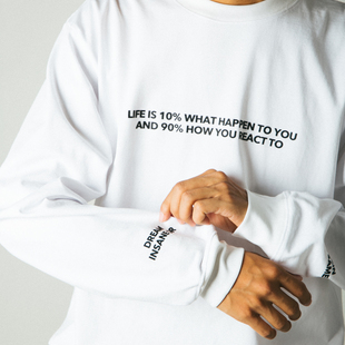 Live 印花圆领长袖 达人 T恤 人生箴言美式 Words Tee DAKYAM