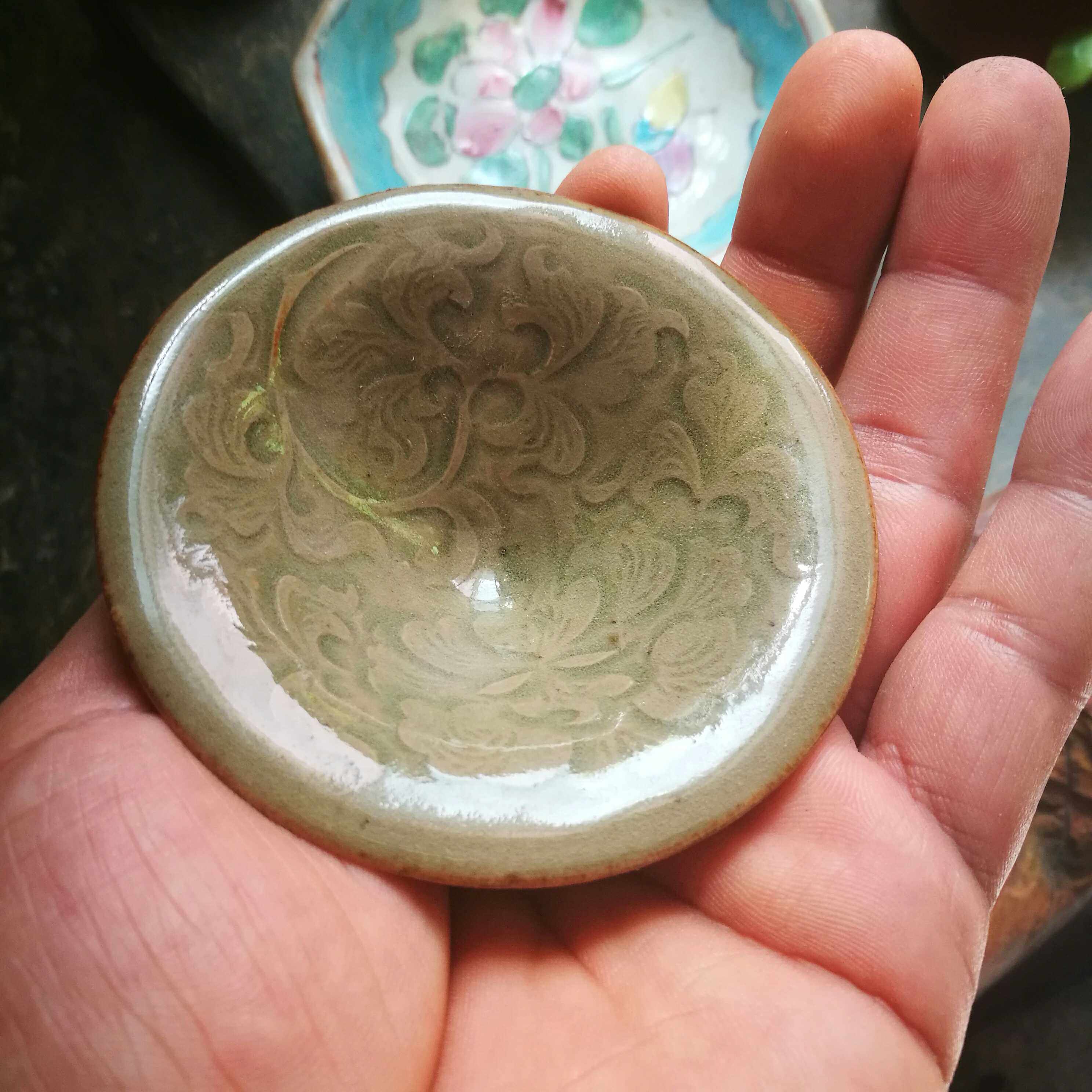 耀州窑青瓷刻花茶盏
