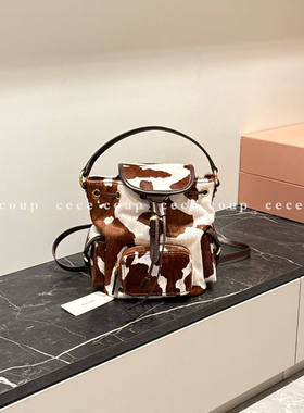 icc限定配色！03/28 新品 26FW 奶牛纹精致手提包 双肩包