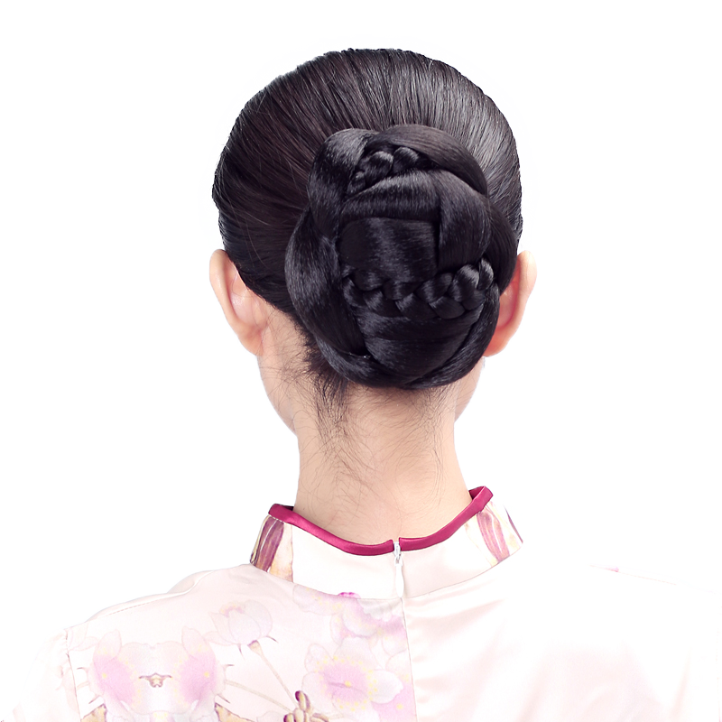 娇滴滴复古盘发编织新娘花苞头