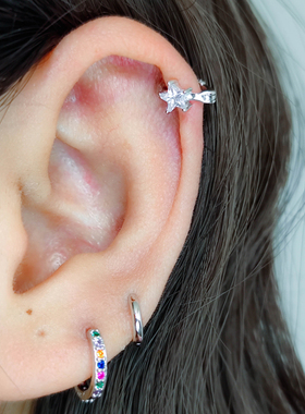 独特绝美小耳扣女迷你耳圈耳钉星星耳骨环2025新甜酷风耳环方圆脸
