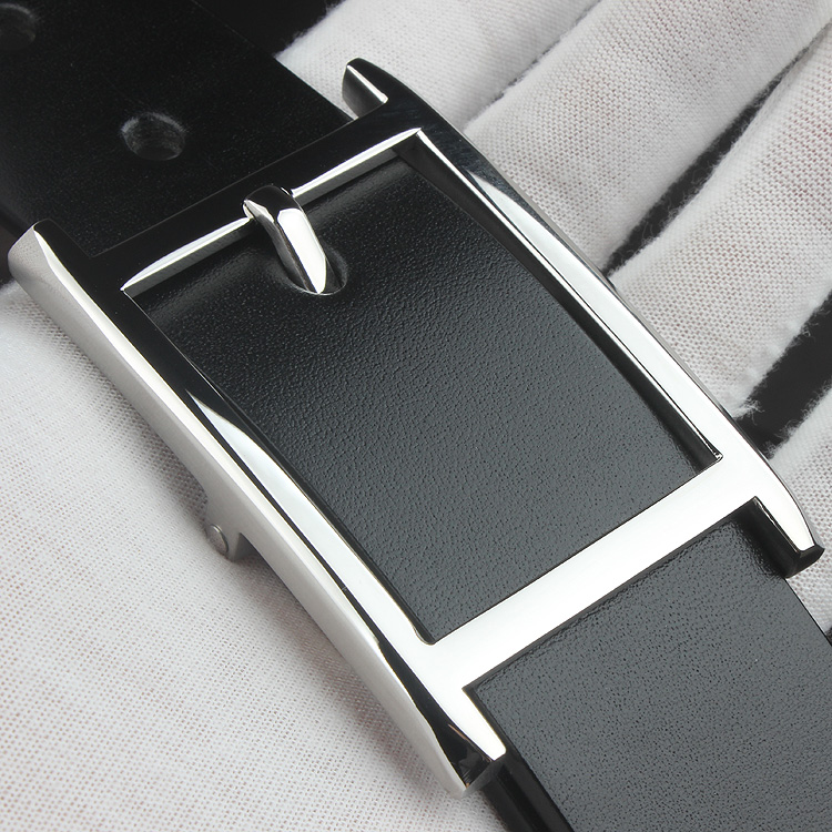 新款不锈钢防过敏男士皮带头层纯牛皮针扣商务腰带真皮线切日字扣