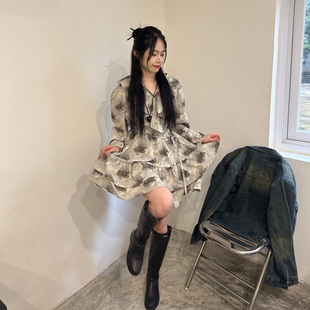 sack早秋新款韩版气质荷叶边复古玫瑰长袖高腰连衣裙女现货速发