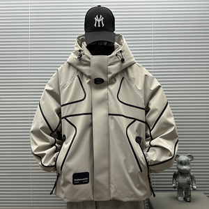 2025新标90白鸭绒户外潮牌短款连帽羽绒服男H908P435699,男生个子矮怎么搭配穿西服图片