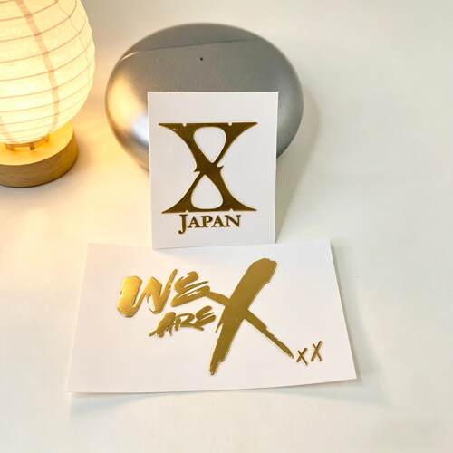 【2张】X Japan 日本乐队周边金属贴纸金色手机壳平板签名吉他